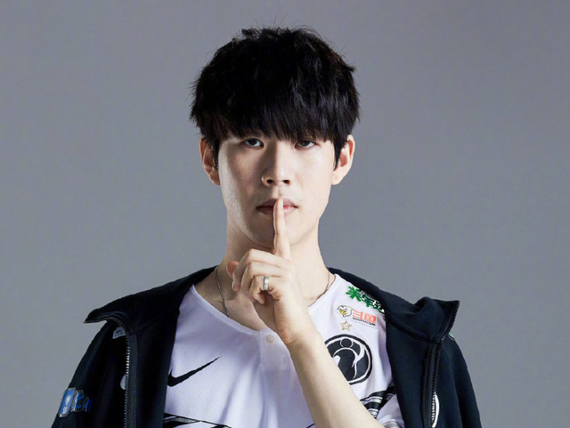 久违了！LvMao时隔1459天再次晋级全球总决赛